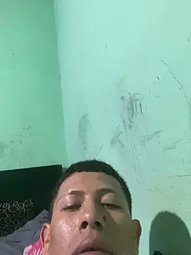 nowex18 online show from October 8, 2025, 2:42 am