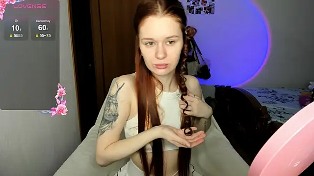 EmilySoul online show from October 31, 2025, 10:16 am