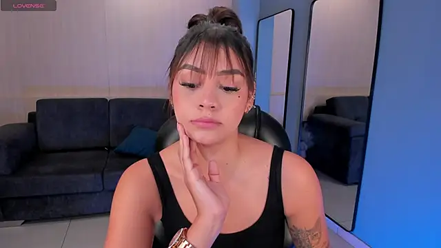 AllyJensen online show from February 25, 2025, 10:58 am
