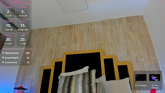 Snapshot of TamyHoney chatting on March 15, 2025, 2:14 am TamyHoney online show from March 15, 2025, 2:14 am