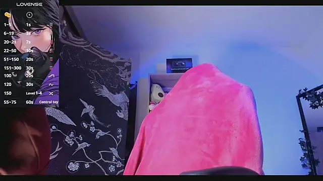 sensualkattt online show from February 4, 2025, 12:11 pm