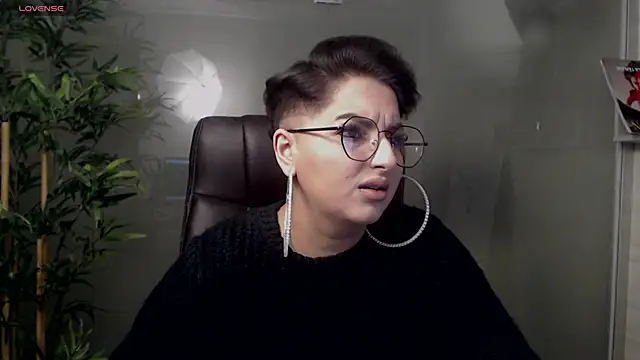 BustyAllyy online show from February 1, 2025, 9:29 pm