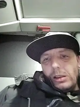 FreeSoul87 online show from February 26, 2026, 2:10 am