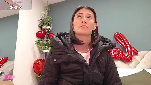 SharisWillian online show from February 20, 2025, 3:34 am