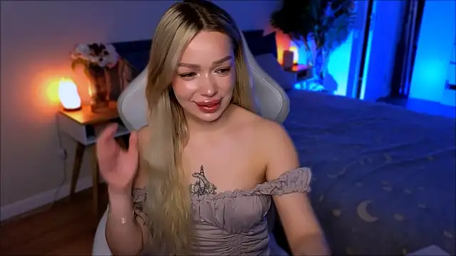 Lily Yin online show from February 12, 2026, 5:57 am