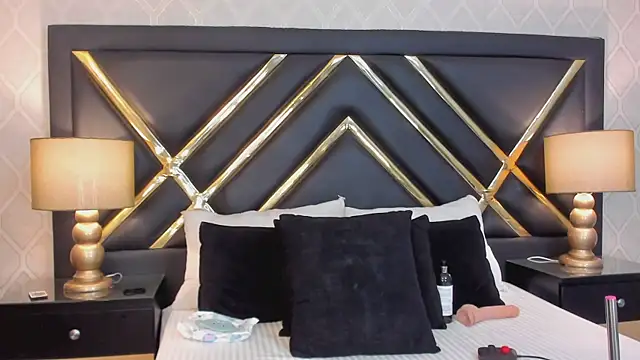 Snapshot of MiaSweeths chatting on January 16, 2025, 11:58 am MiaSweeths online show from January 16, 2025, 11:58 am