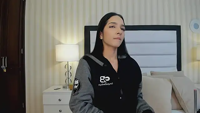 Snapshot of MiaSweeths chatting on February 1, 2025, 11:32 am MiaSweeths online show from February 1, 2025, 11:32 am