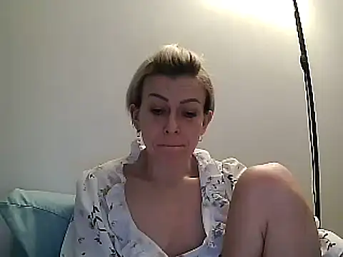 anechka1 online show from January 13, 2025, 10:45 pm