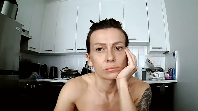 Snapshot of anechka1 chatting on July 6, 2026, 8:11 pm anechka1 online show from July 6, 2026, 8:11 pm