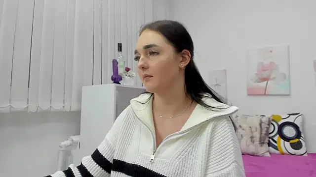 Snapshot of Pretty_anniee chatting on February 4, 2025, 7:40 am Pretty anniee online show from February 4, 2025, 7:40 am