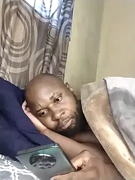 Stallion100 online show from December 19, 2024, 3:40 am