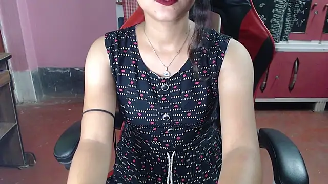 Angel Alison  online show from May 19, 2026, 6:36 pm