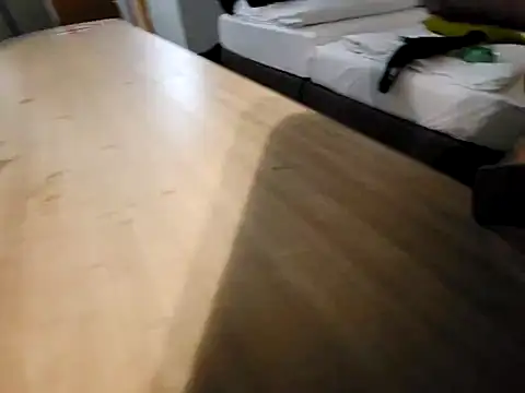 0815lukas2024 online show from March 17, 2025, 11:00 pm