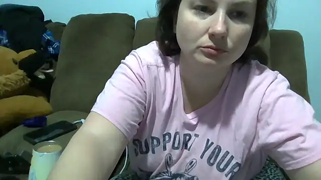 MilfyMrsRobinson online show from November 17, 2025, 12:11 pm