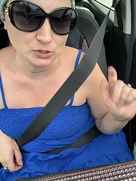 MilfyMrsRobinson online show from July 9, 2026, 9:08 pm