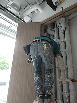 2tomka52052sex online show from January 7, 2025, 5:22 am