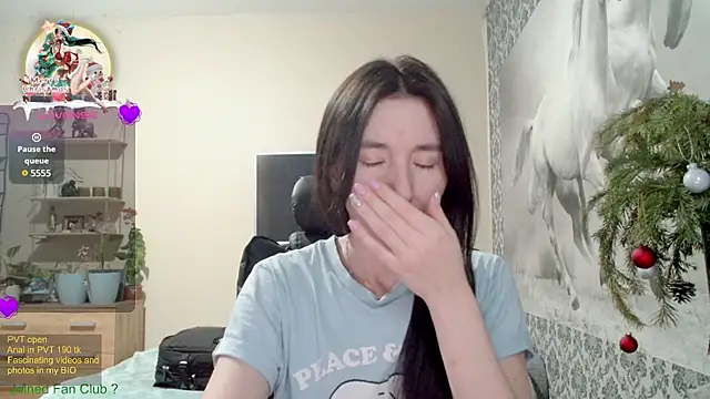 Wowpornoo online show from December 27, 2024, 12:34 pm