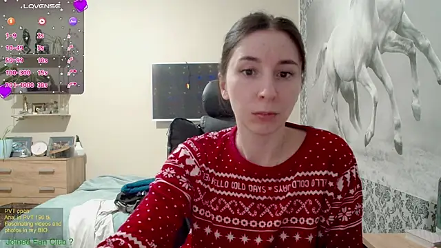 Wowpornoo online show from January 20, 2025, 12:07 pm