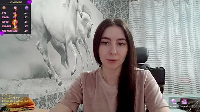 Wowpornoo online show from February 22, 2025, 2:19 pm