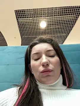 MooonReal online show from March 6, 2025, 3:13 am