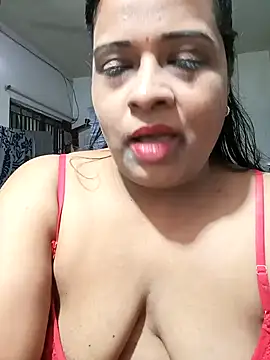 Snapshot of Love_Jenny chatting on January 3, 2025, 10:52 am Love Jenny online show from January 3, 2025, 10:52 am