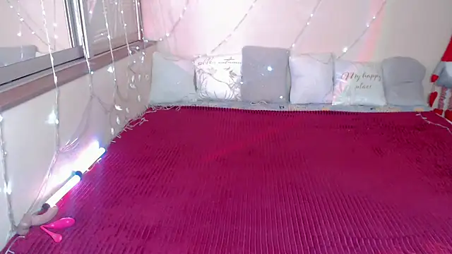 LizaSenri online show from January 10, 2026, 8:27 am