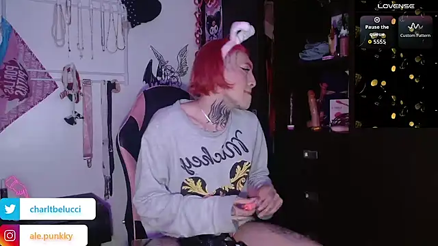 Snapshot of charlotbelucci_ chatting on February 6, 2026, 8:07 am charlotbelucci online show from February 6, 2026, 8:07 am