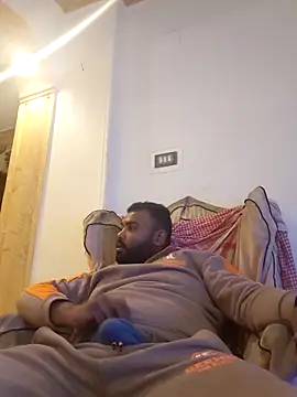 ListedLoin online show from March 16, 2026, 1:26 pm