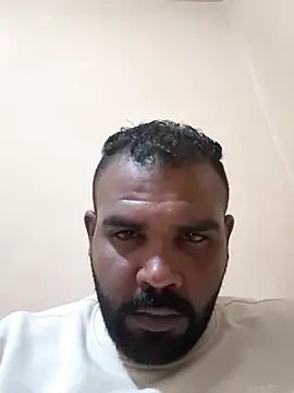 ListedLoin online show from May 20, 2026, 8:15 pm