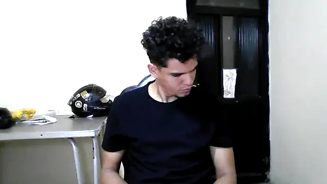 VERGOSAN18CM online show from November 17, 2025, 9:42 pm