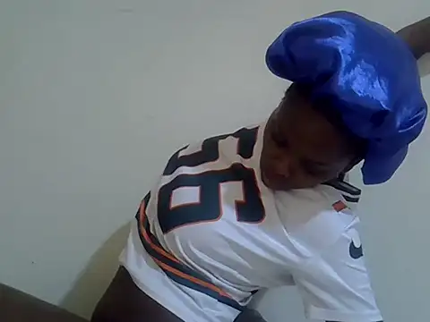 HOT-JAZMINE online show from March 1, 2026, 10:50 am