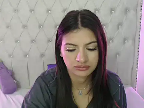 Snapshot of Abril_Squirt chatting on February 13, 2025, 10:12 am Abril Squirt online show from February 13, 2025, 10:12 am