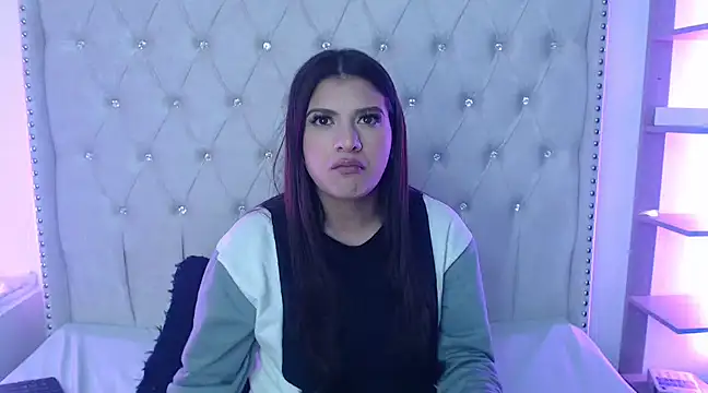 Snapshot of Abril_Squirt chatting on March 20, 2025, 7:47 am Abril Squirt online show from March 20, 2025, 7:47 am