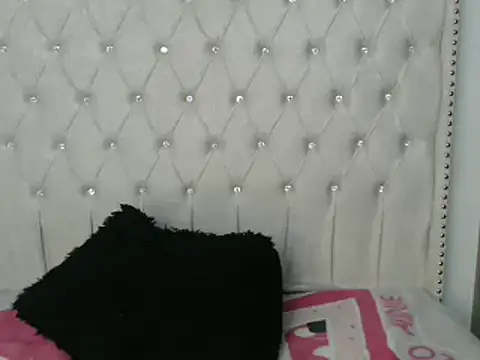 Snapshot of Abril_Squirt chatting on March 22, 2025, 8:08 am Abril Squirt online show from March 22, 2025, 8:08 am