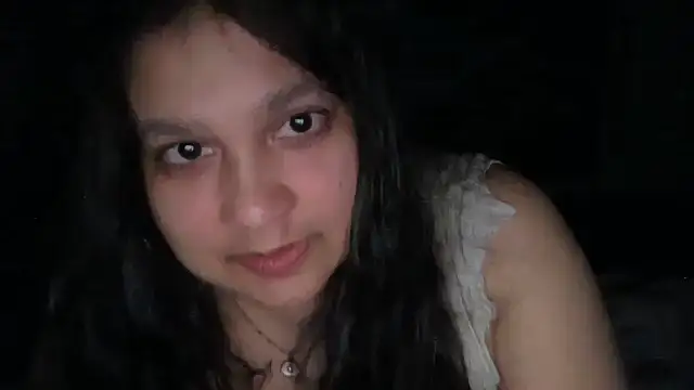 MelanieFawker online show from October 6, 2025, 3:26 am