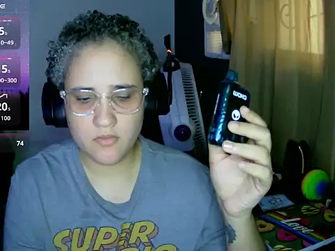 lolalicious 758 online show from September 26, 2025, 9:41 pm