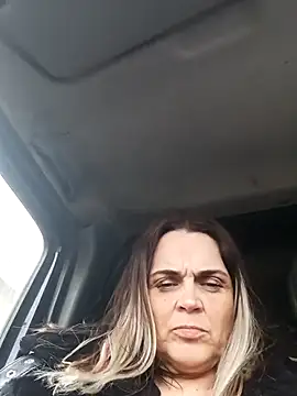 hugebobbs online show from March 8, 2025, 1:47 pm