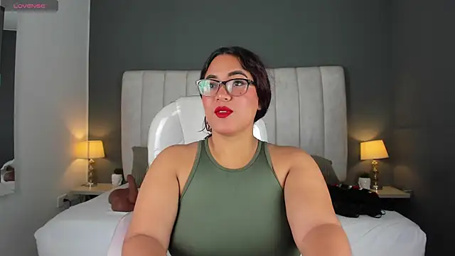 MelissaKarterrs online show from March 15, 2025, 12:02 pm