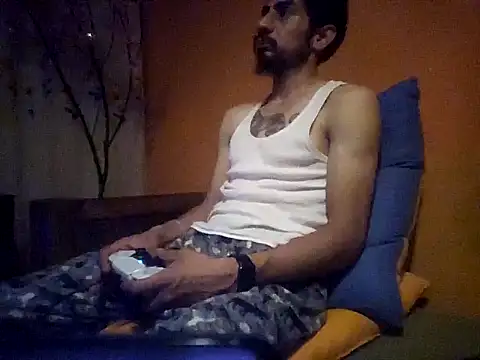 Snapshot of Angel_Coronel chatting on January 17, 2025, 7:19 am Angel Coronel online show from January 17, 2025, 7:19 am