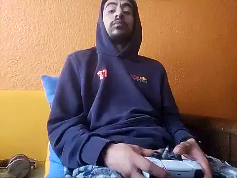 Snapshot of Angel_Coronel chatting on January 29, 2025, 8:35 pm Angel Coronel online show from January 29, 2025, 8:35 pm