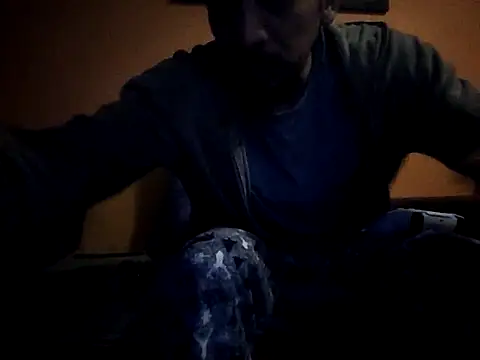 Snapshot of Angel_Coronel chatting on February 18, 2025, 2:38 am Angel Coronel online show from February 18, 2025, 2:38 am