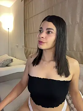 Snapshot of DaryRos chatting on February 23, 2026, 11:13 pm DaryRos online show from February 23, 2026, 11:13 pm