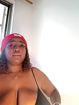 Perlasexyu1 online show from October 21, 2025, 2:18 pm