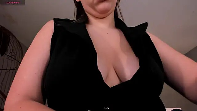 BellaRose X online show from September 27, 2025, 4:28 am