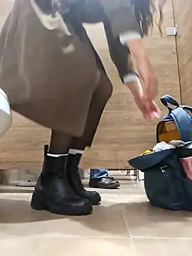 mmmVirginia online show from November 27, 2025, 6:54 pm