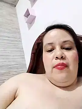 Snapshot of lunanataly chatting on March 11, 2025, 1:26 am lunanataly online show from March 11, 2025, 1:26 am