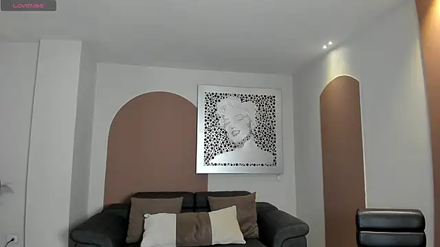 Snapshot of AnaisNin chatting on March 26, 2026, 11:05 am AnaisNin online show from March 26, 2026, 11:05 am
