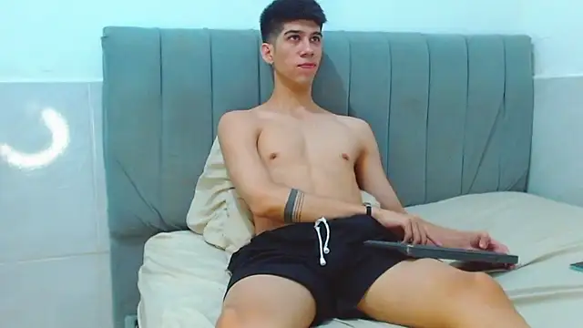jhony-sex online show from June 27, 2026, 8:03 pm