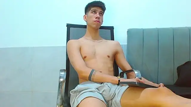 jhony-sex online show from July 23, 2026, 8:45 am