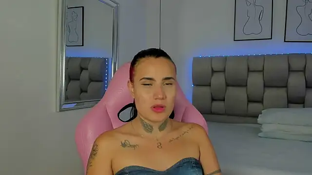 Snapshot of Susan-Sweet-7 chatting on November 28, 2025, 8:00 pm Susan-Sweet-7 online show from November 28, 2025, 8:00 pm